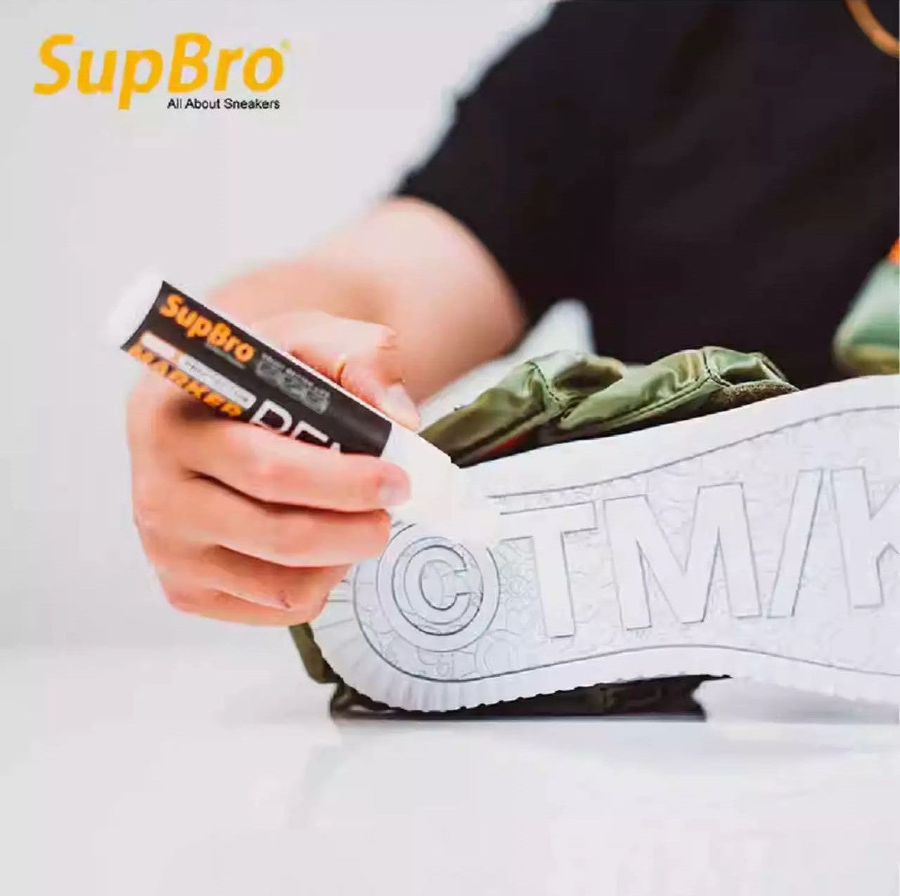 SupBro Unyellowing and Oxidation of Crystal Soles Anti-Oxidation Pen